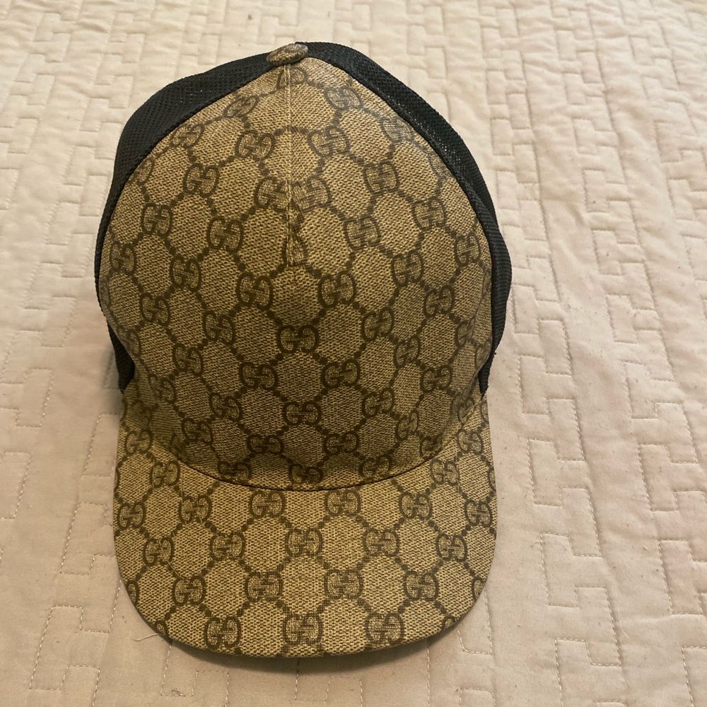 XL brown Gucci hat
